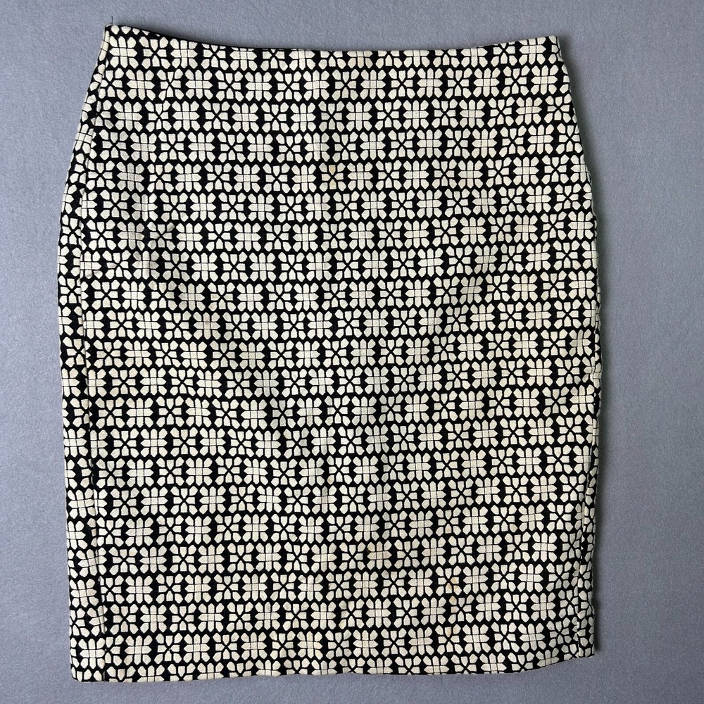 Banana Republic Skirt Womens 2P Petite Black and White Geometric A-Line Skirt